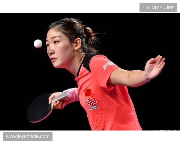 刘诗雯比赛前夜居然这么轻松？！谁能想到赛场上是她的另一面了